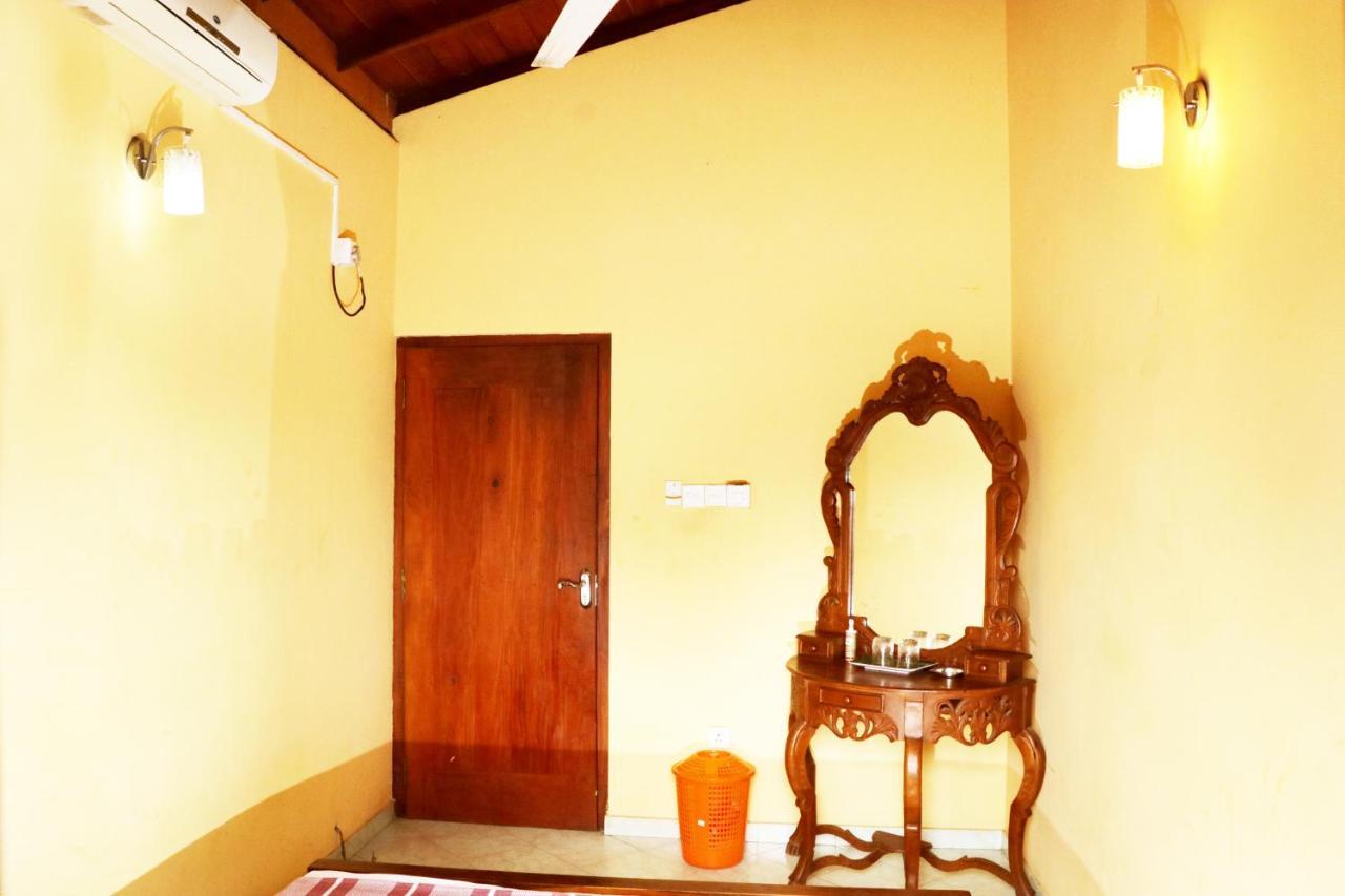 Ariyadasa Guest House Galle Buitenkant foto